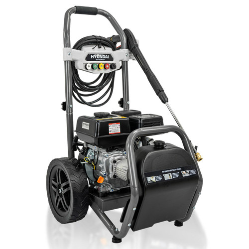Durable 10m high-pressure hose: Provides excellent working range to reach restricted areas without manoeuvring the machine